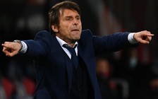 Conte chê cầu thủ Tottenham yếu thể lực