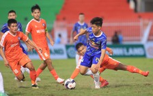 Lộ diện tài năng 17 tuổi không thua gì Tuấn Anh, được Kiatisak chọn đá V-League