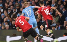 Thua đậm Man City, Manchester United văng khỏi tốp 4