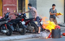 Công an Hà Nội khuyến cáo thắp hương, đốt vàng mã đúng cách