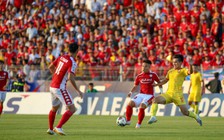 Nếu mùa giải 2020 kết thúc đầu tháng 11, V-League 2021 sẽ khai diễn tháng 1