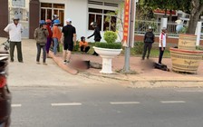 Đắk Nông: Một người tử vong, một người nguy kịch trước cổng trụ sở UBND H.Cư Jut