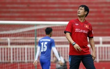 HLV Hữu Thắng 'ghi bàn' đầu tiên cho tuyển Việt Nam