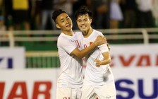 Văn Toàn: 'Chuyền cho Minh Vương hay Công Phượng ghi bàn tôi cũng rất sướng'