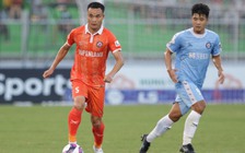 HLV Lê Huỳnh Đức dịu giọng với Đức Chinh bị thay ra sớm