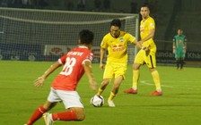 Dẹp yên vụ của Xuân Trường, HLV Kiatisak muốn đào tạo Tuấn Anh thành 'Vua kiến tạo'