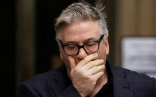 Gia đình Halyna Hutchins không oán trách Alec Baldwin