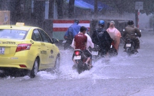 Bão số 4: Đà Nẵng nghiêm cấm tàu, thuyền neo đậu trên sông Hàn