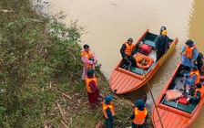 Quảng Nam: Tập trung tìm kiếm nạn nhân vụ sạt lở Trà Leng dọc sông Tranh