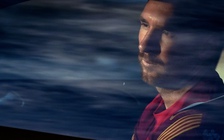 Barcelona chia tay Messi theo cách... động trời