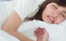 12 dấu hiệu cho thấy bạn nghiến răng khi ngủ mà không biết