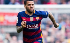Dani Alves theo Mascherano sang Juventus