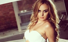 Martial bị vợ cũ trêu tức khi mất áo số 9 vào tay Ibrahimovic