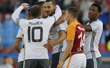 Đồng đội tại M.U khen ngợi Ibrahimovic hết lời