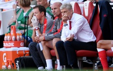 Arsenal phải trả giá vì Wenger nước đến chân mới nhảy