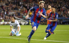 Messi khiến Guardiola cúi mặt rời sân Nou Camp