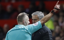 Ban lãnh đạo M.U bắt đầu bất mãn với HLV Mourinho