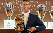 Ronaldo khép lại một năm thành công với danh hiệu Quả bóng vàng