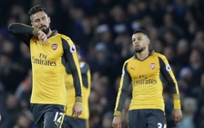 Arsenal thua đau trên sân Everton, lỡ cơ hội chiếm ngôi đầu