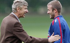 HLV Wenger hỏi ý Beckham để giải quyết vấn đề của Arsenal