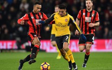 Arsenal 'toát mồ hôi' lội ngược dòng giành 1 điểm trên sân Bournemouth