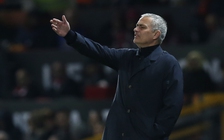 M.U thắng đậm, Mourinho vẫn mắng học trò