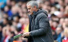 M.U và Mourinho đứng trước 'ngã ba đường'