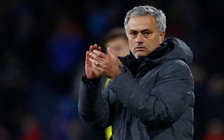 Mourinho chấm dứt tin đồn bằng hợp đồng mới với M.U