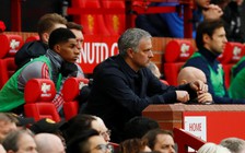 Sóng ngầm ở Old Trafford, dàn sao M.U muốn Mourinho ra đi