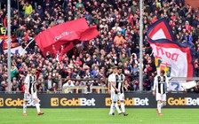 Không đăng ký cho Ronaldo thi đấu, Juventus thua trận đầu tiên ở Serie A