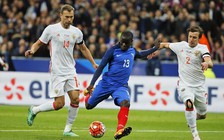 Pháp hạ Nga trong trận đấu nhiều cảm xúc