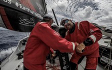 Thủy thủ người Anh gặp nạn và mất tích trong cuộc đua thuyền Volvo Ocean Race