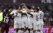 Ligue 1 lại gặp rắc rối trong trận thắng của PSG