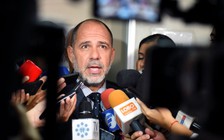 Vụ Ronaldinho bị giam ở Paraguay: Nỗ lực giải cứu thất bại