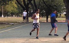 Ronaldinho ghi 5 bàn thắng trong nhà tù Paraguay