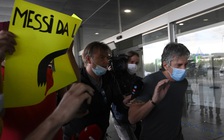 Sau cuộc họp đầu tiên, số phận Messi vẫn ‘treo’ ở Barcelona