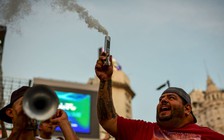 Người hâm mộ Argentina biểu tình đòi công lý cho cái chết của Maradona