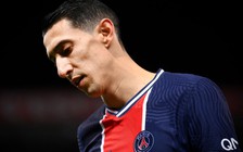 Hy vọng bảo vệ chức vô địch của PSG bị đe dọa bởi trộm cắp và sai lầm