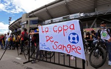 Argentina ‘đóng cửa’ bóng đá, số phận giải Copa America 2021 treo lơ lửng!