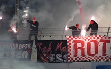 Bạo loạn ở bóng đá Đức, hàng chục CĐV bị thương