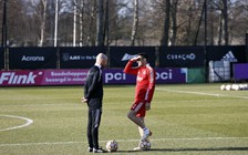 M.U chính thức đàm phán với HLV của Ajax chuẩn bị cuộc đại tu