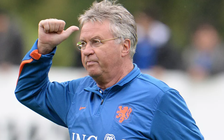 LĐBĐ Úc tái chiêu mộ “phù thuỷ” Hiddink chuẩn bị cho World Cup 2022
