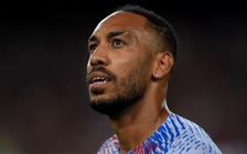 Tiền đạo của Barcelona bị cướp có vũ trang tấn công