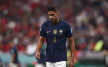 Dịch cúm tiếp tục 'tàn phá' hàng thủ tuyển Pháp trước chung kết World Cup 2022