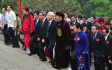 Tổng Bí thư dâng hương tưởng nhớ các Vua Hùng
