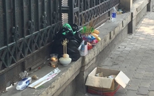 Bé sơ sinh đã tử vong bị bỏ rơi trước bến xe Mỹ Đình