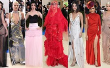 Rihanna, Katy Perry, Kendall Jenner khoe thời trang độc lạ trên thảm đỏ Met Gala