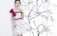 Quán quân 'The Face' Tú Hảo khoe vẻ ngọt ngào với váy ngắn