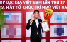 Ảo thuật gia Nguyễn Phương được Hội Kỷ lục gia Việt Nam vinh danh