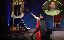 Hà Thu sợ hãi khi ảo thuật gia Nguyễn Phương lê 'máy chém' lên sân khấu